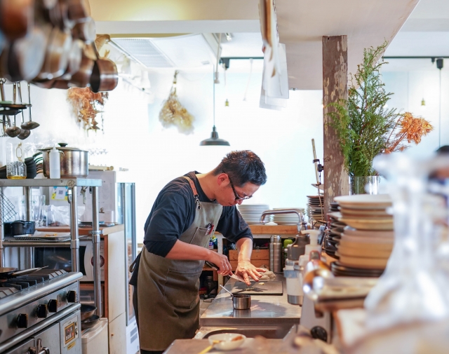 採用ページ、採用拠点